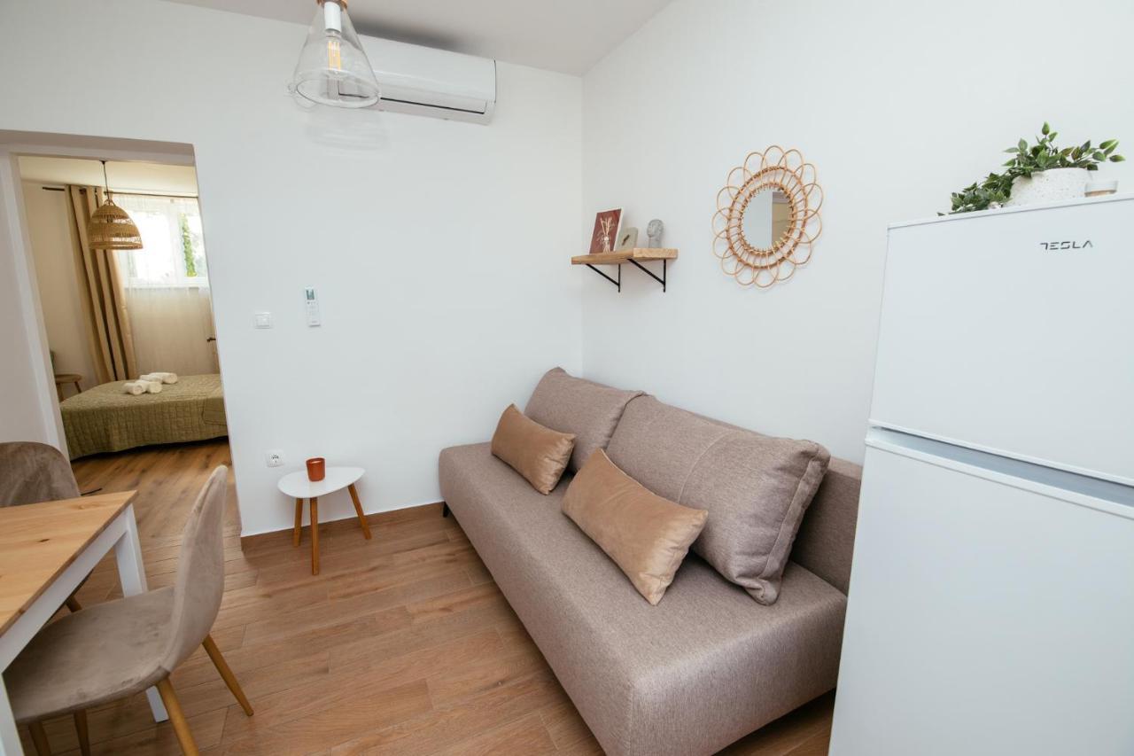 Apartmani Barbarosa Sveti Filip i Jakov Exterior photo
